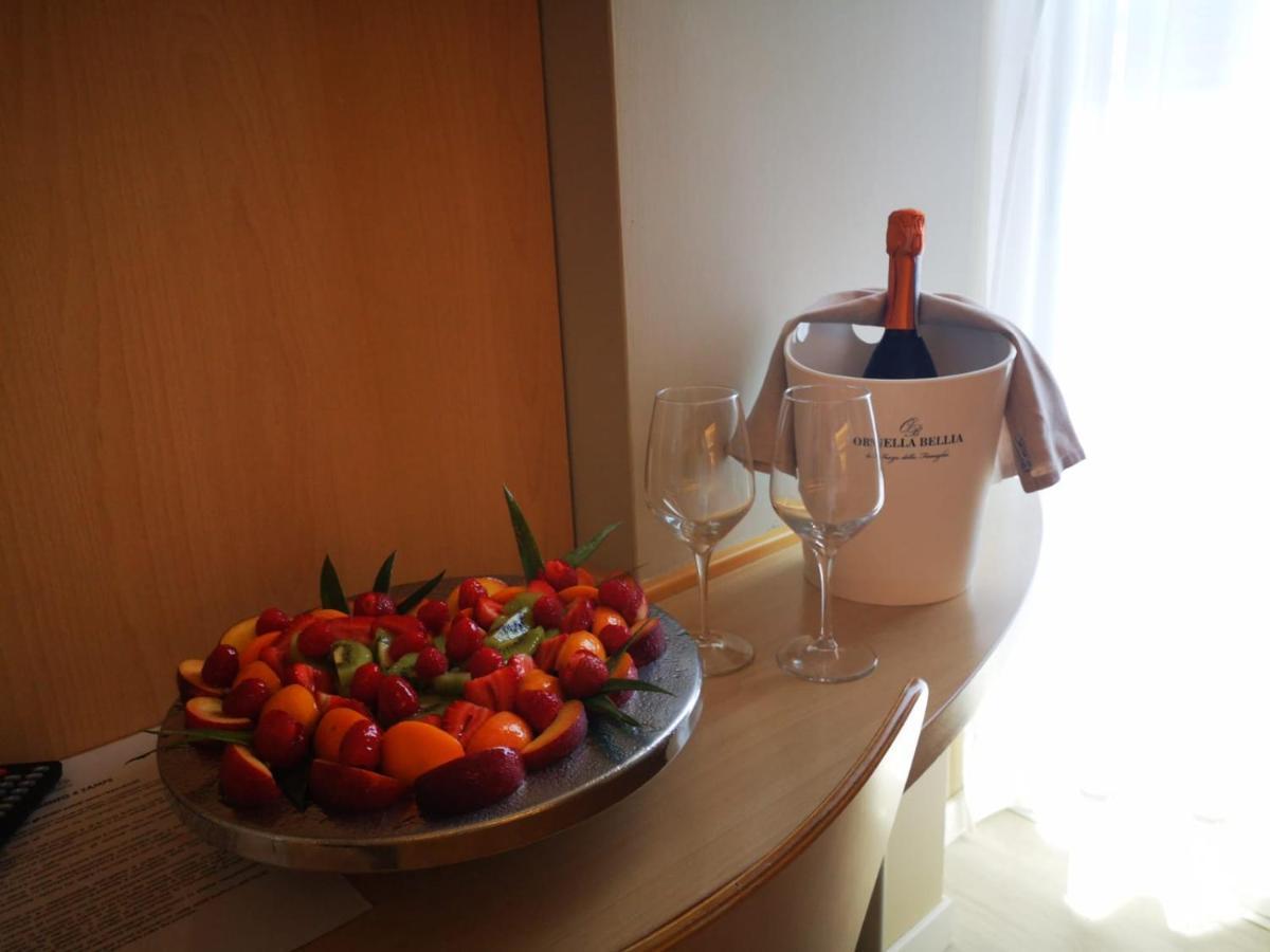 Hotel Rosanna 3 Stelle Superior Lido di Jesolo Bagian luar foto