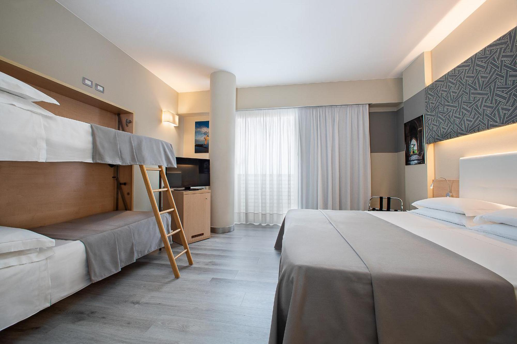 Hotel Rosanna 3 Stelle Superior Lido di Jesolo Bagian luar foto