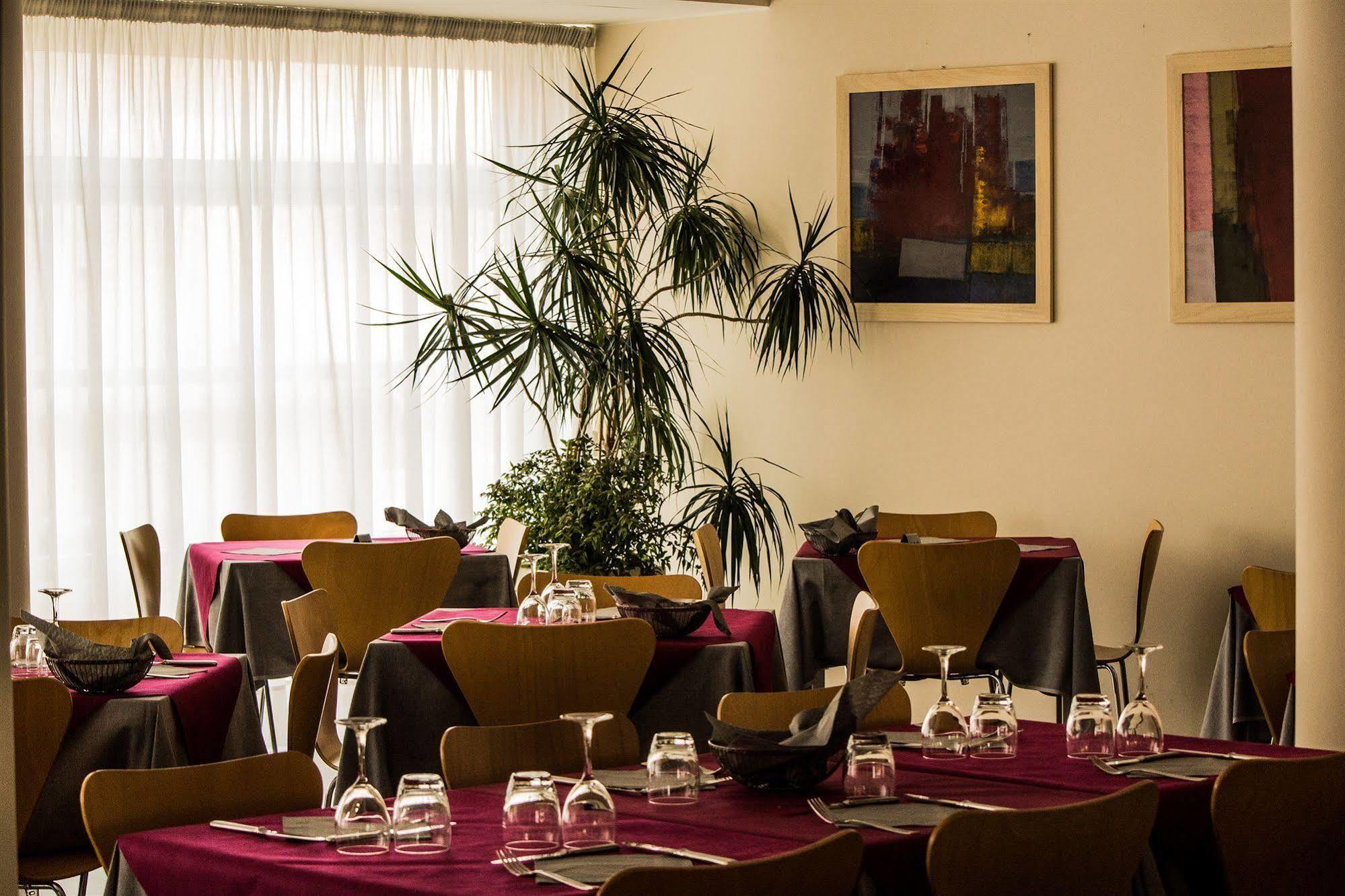 Hotel Rosanna 3 Stelle Superior Lido di Jesolo Bagian luar foto